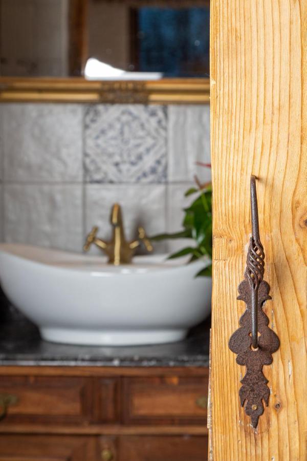 Casele Cu Stuf B&B Haus Ulrike Salicea Luaran gambar