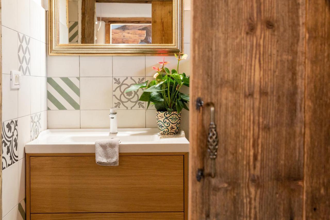 Casele Cu Stuf B&B Haus Ulrike Salicea Luaran gambar