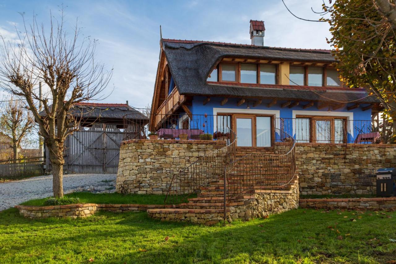 Casele Cu Stuf B&B Haus Ulrike Salicea Luaran gambar