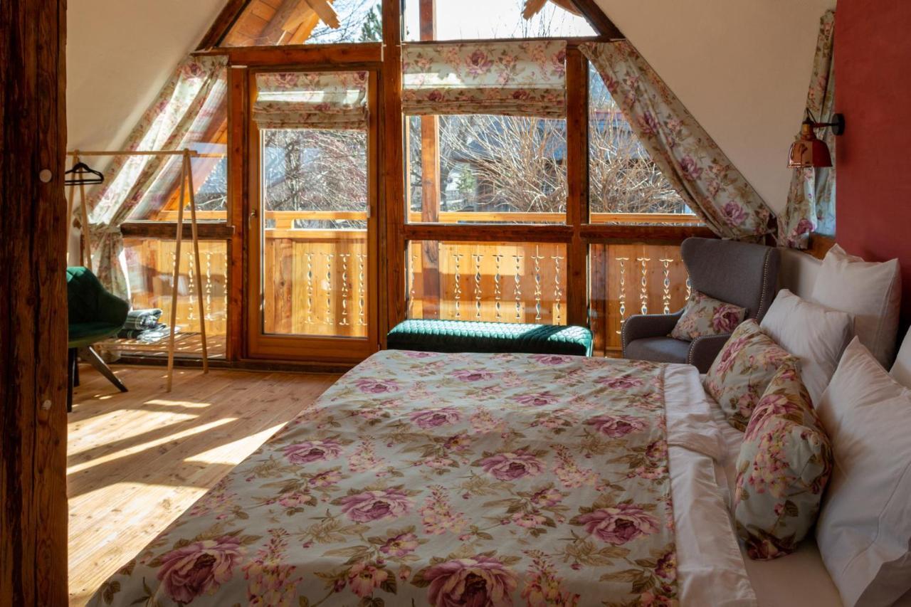 Casele Cu Stuf B&B Haus Ulrike Salicea Luaran gambar