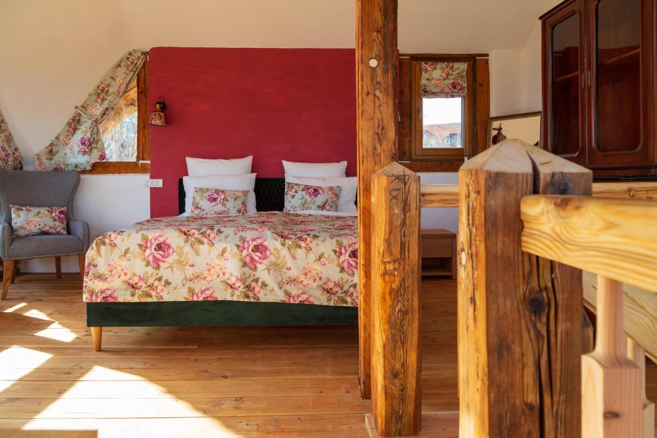Casele Cu Stuf B&B Haus Ulrike Salicea Luaran gambar